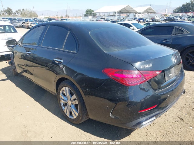 W1KAF4GB4PR073272 Mercedes-Benz C 300 Sedan