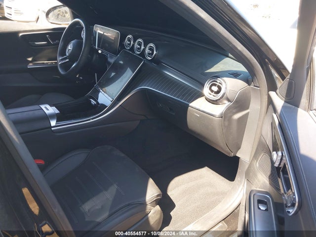W1KAF4GB4PR073272 Mercedes-Benz C 300 Sedan
