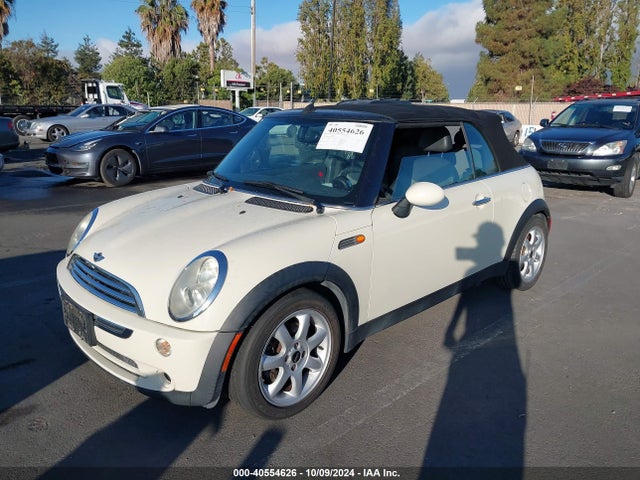 2006 MINI COOPER WMWRF33566TG15920 Photo 1