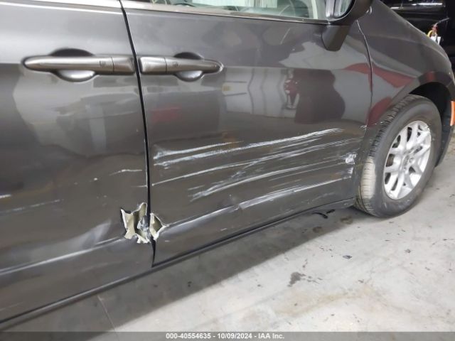 2C4RC1DG6MR570298 Chrysler Voyager Lxi