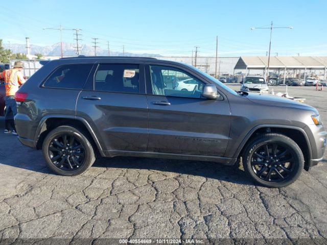 1C4RJEAG0MC824730 Jeep Grand Cherokee Laredo X 4x2