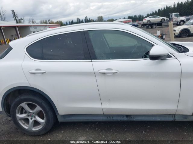 ZASFAKAN0J7B76804 Alfa Romeo Stelvio Awd