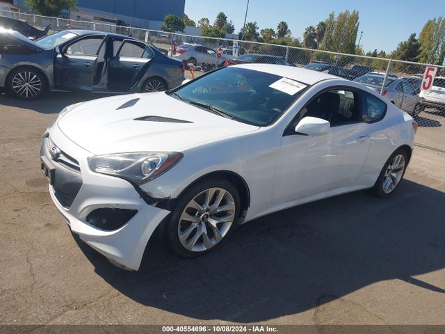 Hyundai Genesis 2.0t 2014 KMHHT6KD1EU115652 Image 2
