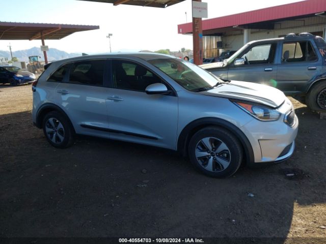 KNDCB3LC5H5051586 KIA NIRO FE