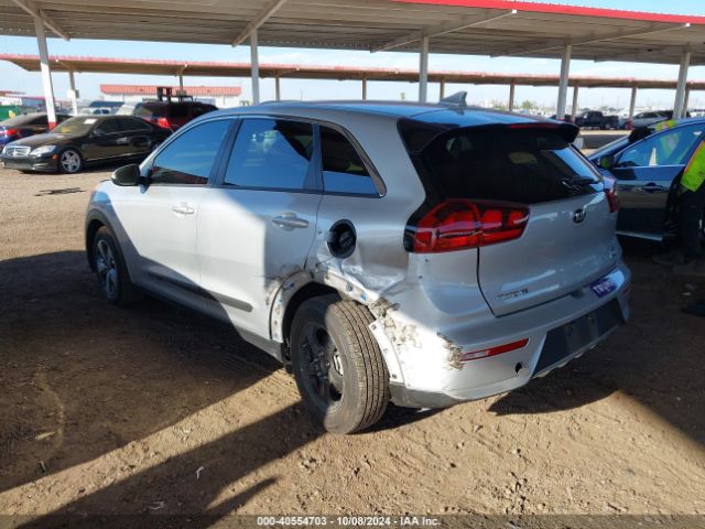 KNDCB3LC5H5051586 KIA NIRO FE