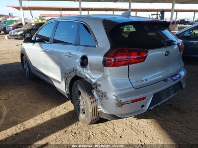 KNDCB3LC5H5051586 KIA NIRO FE