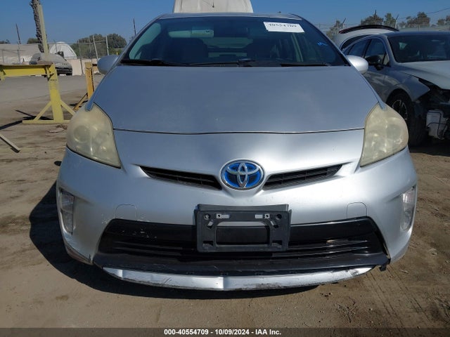 Toyota Prius Three 2014 JTDKN3DU5E1752206 Image 12