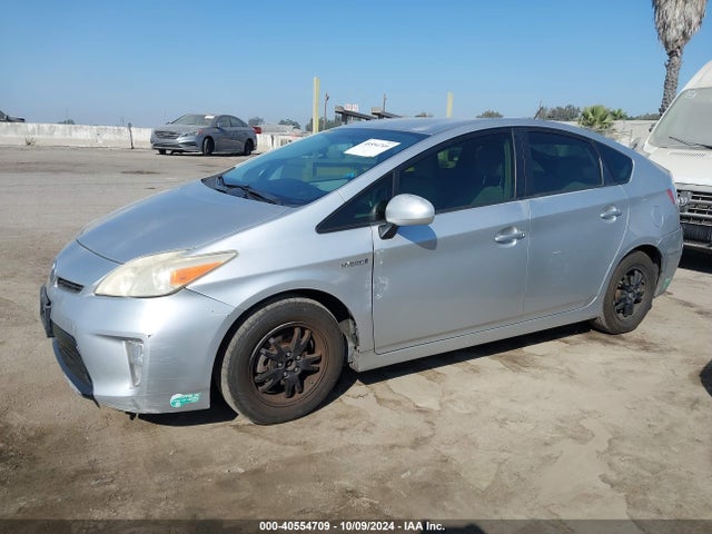 JTDKN3DU5E1752206 Toyota Prius Three