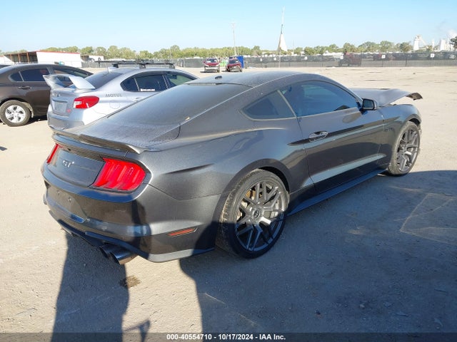 Ford Mustang Gt Premium 2018 1FA6P8CF2J5146527 Image 4