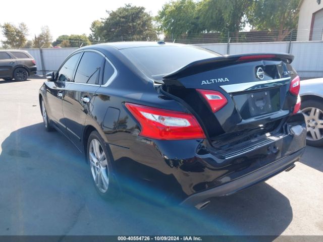 1N4BL3AP3HC266951 Nissan Altima 3.5 Sl