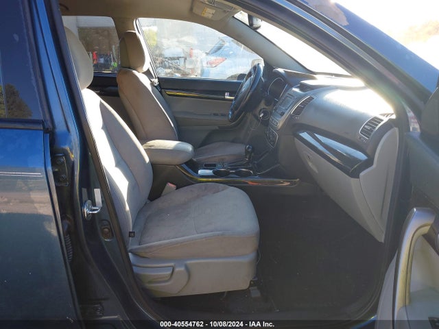 KIA SORENTO LX 2014 5XYKT3A60EG537439 Image 5