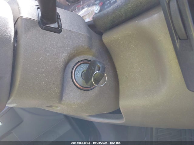 2011 MITSUBISHI ENDEAVOR 4A4JM3AS0BE033511 Photo 10
