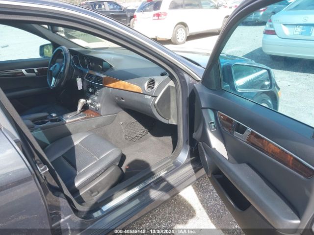 WDDGF4HB0EG237635 Mercedes-Benz C 250 Luxury/sport