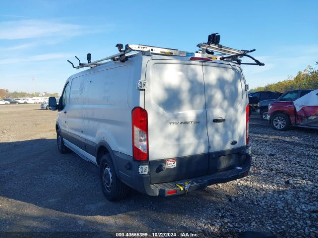 1FTYR2YMXJKB11687 Ford Transit-250