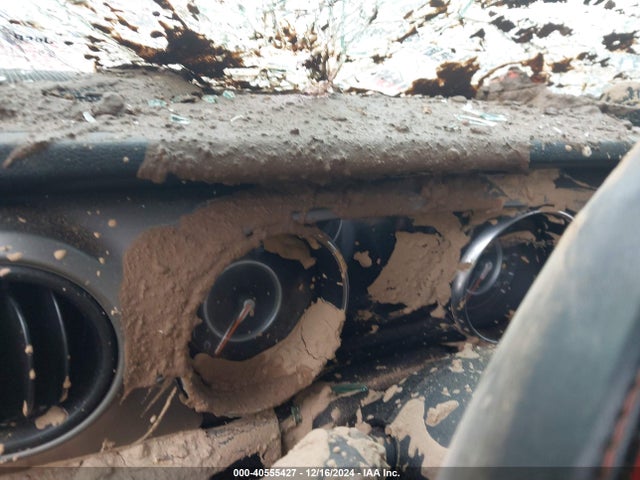 1C4HJXDG4KW551354 Jeep Wrangler Unlimited Sport S 4x4