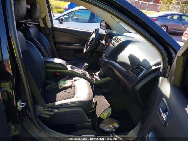 3C4PDCGG1FT592771 Dodge Journey Crossroad