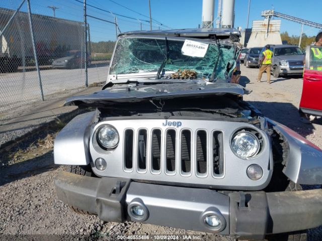 1C4HJWEG8JL925019 Jeep Wrangler Jk Unlimited Sahara 4x4