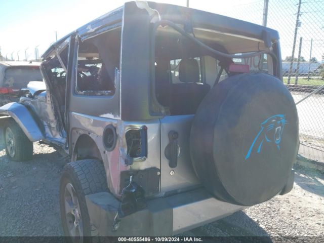 1C4HJWEG8JL925019 Jeep Wrangler Jk Unlimited Sahara 4x4