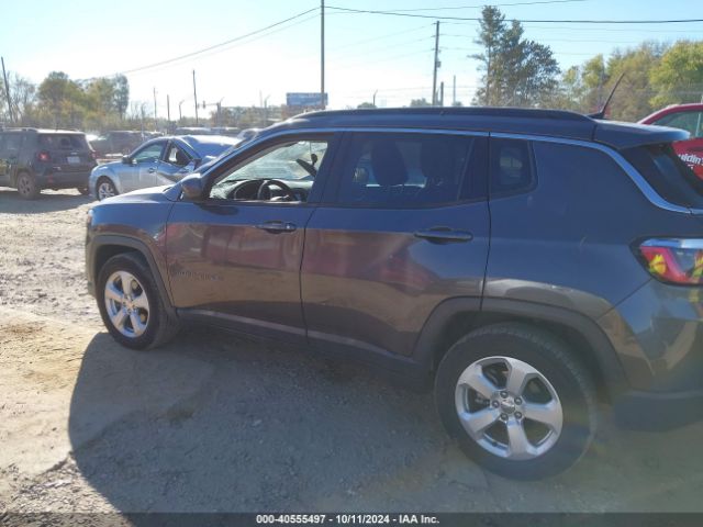 3C4NJCBB0KT851255 Jeep Compass Latitude Fwd