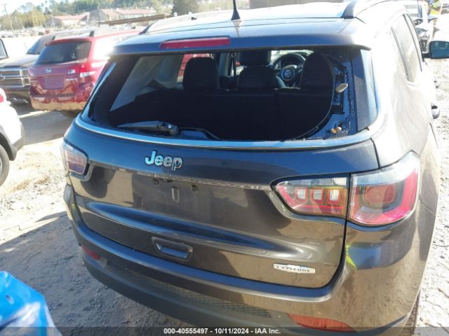 3C4NJCBB0KT851255 Jeep Compass Latitude Fwd