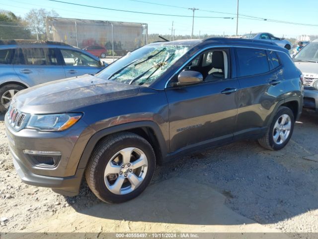 3C4NJCBB0KT851255 Jeep Compass Latitude Fwd