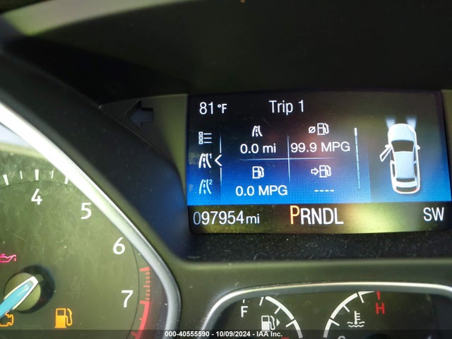Ford FOCUS SE 2018 1FADP3K27JL254601 Image 15