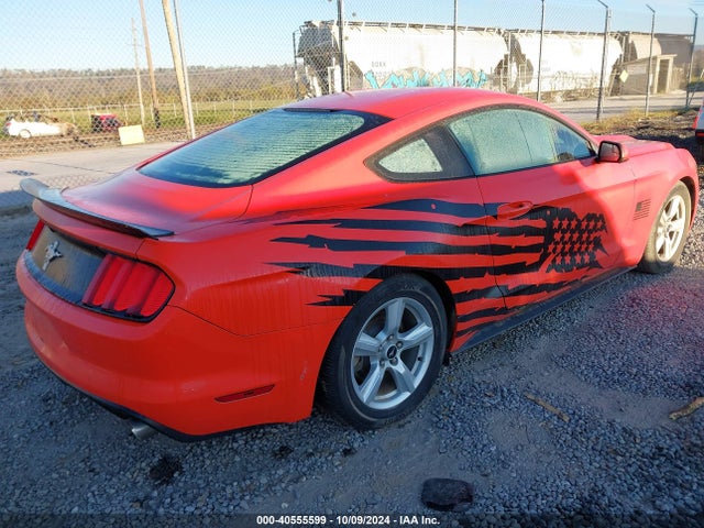 1FA6P8AM3G5218703 Ford Mustang V6