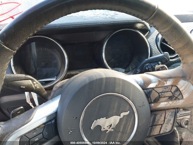 1FA6P8AM3G5218703 Ford Mustang V6