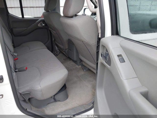 Nissan Frontier Sv 2015 1N6AD0EV2FN722513 Image 8