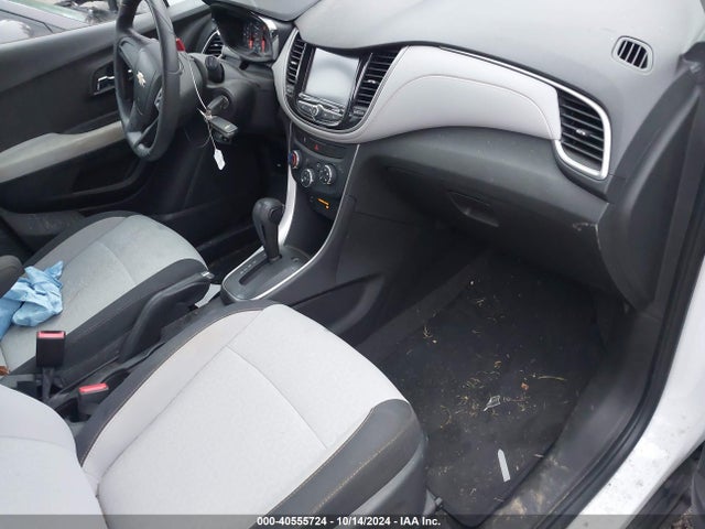 Chevrolet TRAX LS 2017 3GNCJNSB3HL189559 Image 5