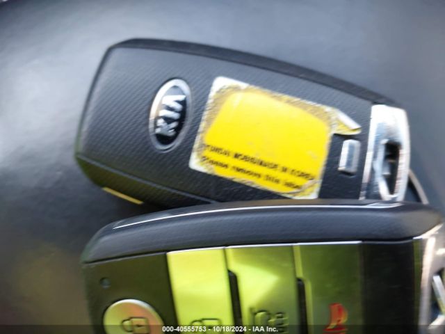5XYPKDA56HG241478 KIA Sorento 3.3l Sxl