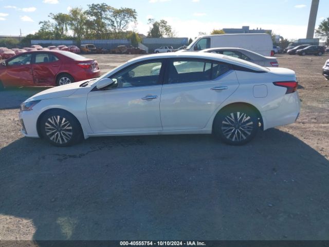 1N4BL4DV4RN317315 Nissan Altima Sv Fwd
