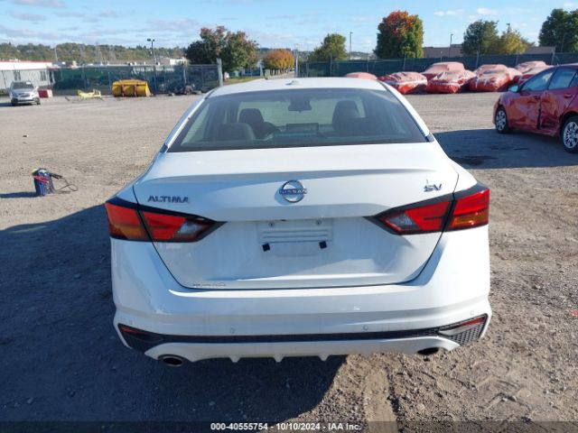 1N4BL4DV4RN317315 Nissan Altima Sv Fwd