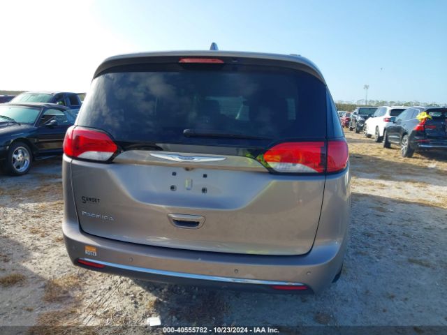 2C4RC1EG7HR686193 Chrysler Pacifica Touring-l Plus