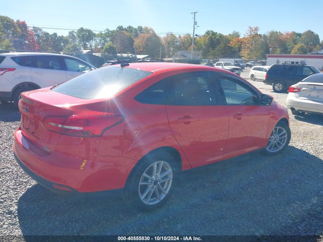 Ford FOCUS SE 2017 1FADP3FE7HL313239 Image 4