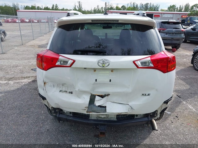 Toyota Rav4 Xle 2015 JTMWFREV1FD052210 Image 16