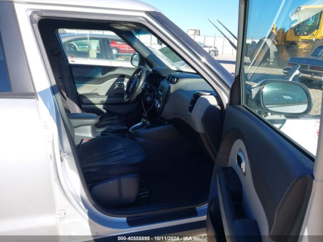 KNDJN2A2XG7834893 KIA Soul
