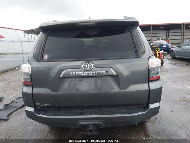 Toyota 4RUNNER SR5 2019 JTEZU5JR7K5202051 Image 16
