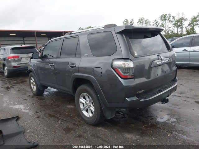 Toyota 4RUNNER SR5 2019 JTEZU5JR7K5202051 Image 3