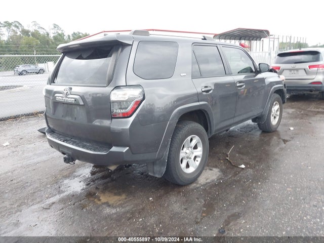 Toyota 4RUNNER SR5 2019 JTEZU5JR7K5202051 Image 4