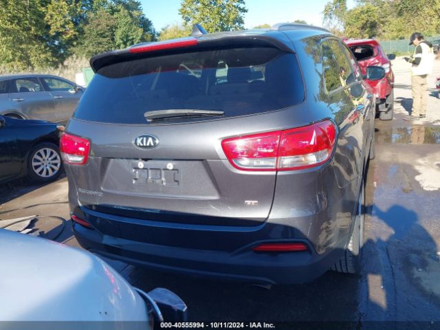 5XYPGDA32JG388371 KIA Sorento 2.4l Lx