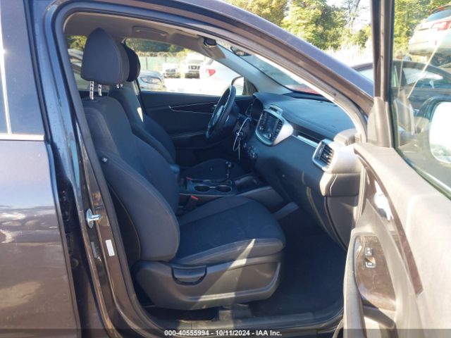 5XYPGDA32JG388371 KIA Sorento 2.4l Lx