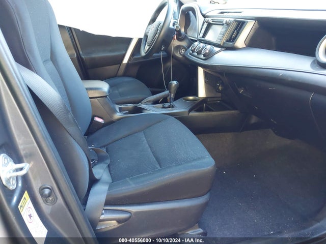 Toyota RAV4 LE 2015 2T3BFREV3FW238591 Image 5