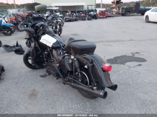 2023 HARLEY-DAVIDSON FLTRK 1HD1KZF13PB619935 Photo 2