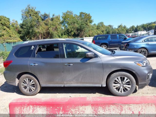 5N1DR2MMXHC666126 Nissan Pathfinder Sv