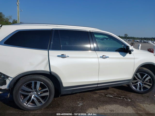 Honda Pilot Touring 2017 5FNYF6H94HB048041 Image 13