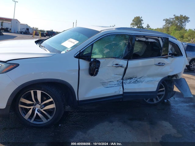 Honda Pilot Touring 2017 5FNYF6H94HB048041 Image 14