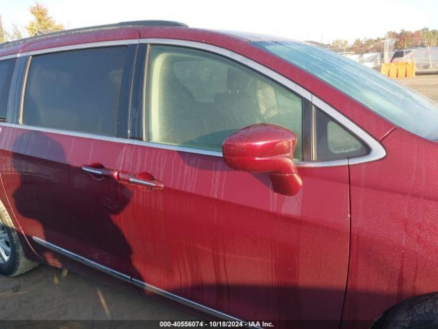 2C4RC1BG8HR820729 Chrysler Pacifica Touring-l