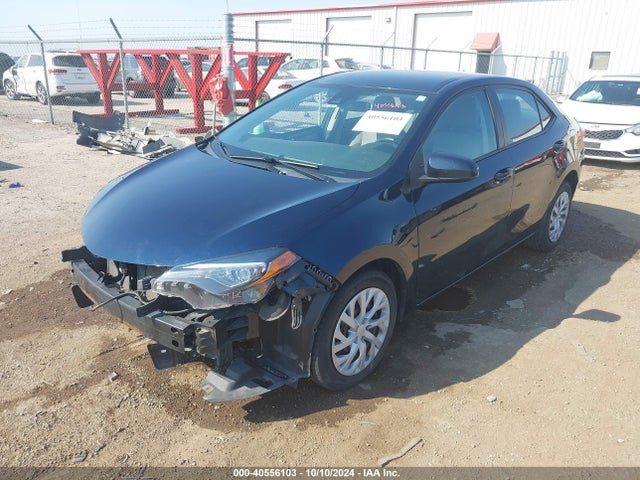 Toyota COROLLA LE 2017 2T1BURHE2HC758747 Image 2