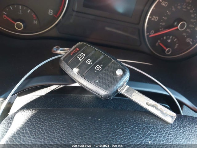 KIA Optima Lx 2016 5XXGT4L35GG012852 Image 11